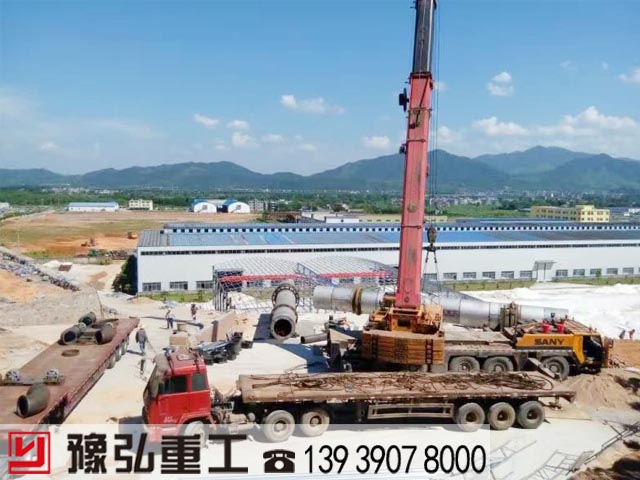 大型的脫硫石膏專(zhuān)用干燥機(jī)生產(chǎn)線(xiàn) 大型的脫硫石膏專(zhuān)用干燥機(jī)生產(chǎn)線(xiàn)